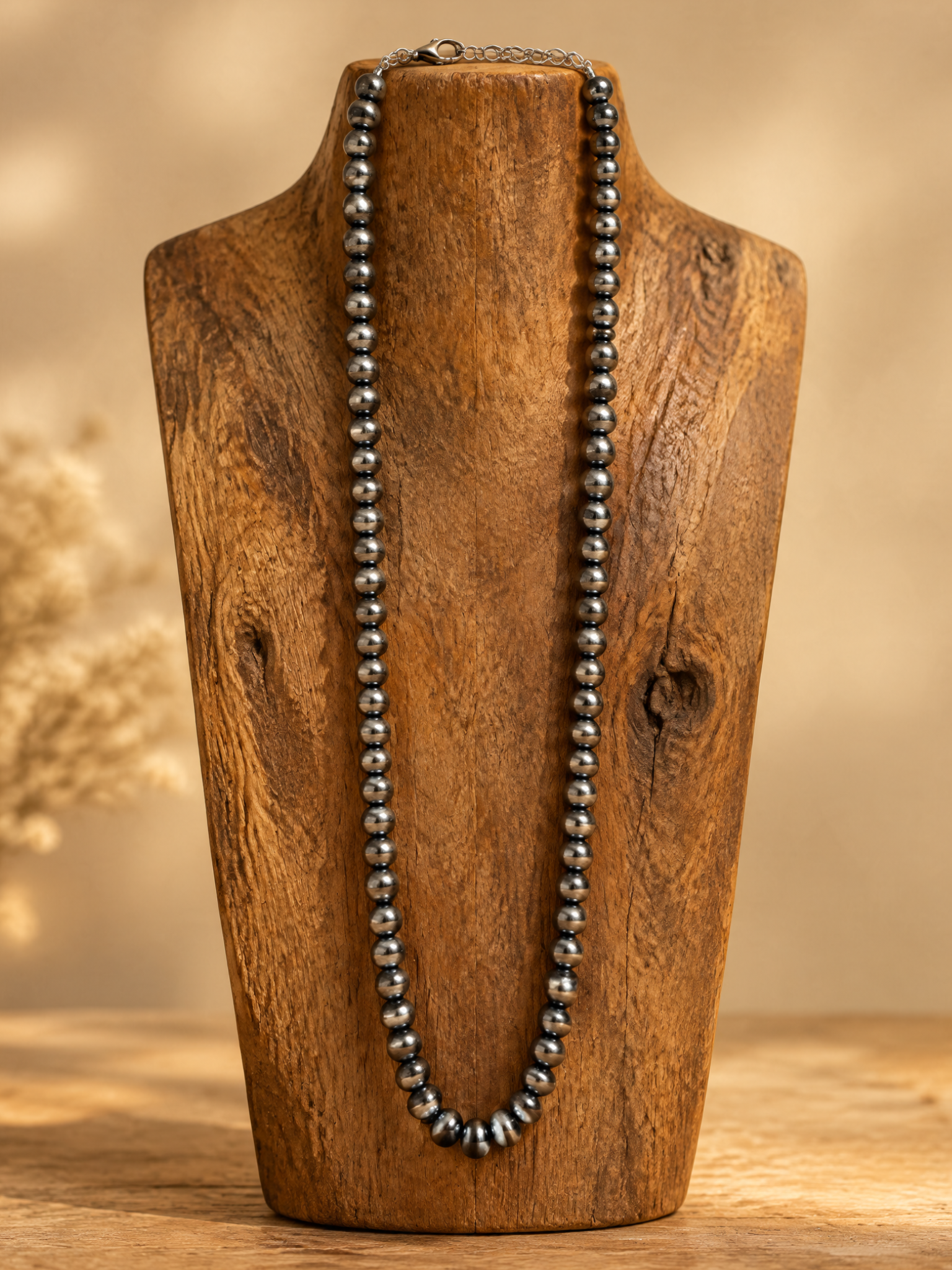 Faux Navajo Pearl Necklace - Timeless Western Style